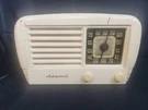 Vintage Admiral Aeroscope Tube RADIO,69C19 -bakelite Works..kinda Model 7T10C-N. Fixed Price $89.00.