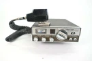 Realistic TRC-424 40-CHANNEL Cb Radio W/ Microphone. Fixed Price $18.71.