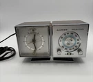 Vintage LLOYD'S-8J35G Solid State Am/fm Clock Radio-made Japan-mcm. Fixed Price $34.99.