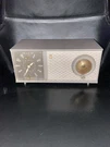 Zenith Am Tube Table Radio Model J514 Non Working. Fixed Price $26.99.