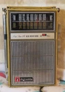 Vintage Topp NA-1114 Juliette Solid State Instant Am/fm Radio Ac/dc. Fixed Price $34.99.