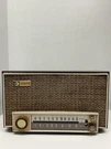 1950 Zenith K725 Vintage Tube Radio - Untested. Fixed Price $65.00.