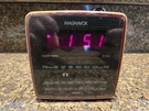 Vintage 80S Magnavox D-3110 (D3110/17) Am/fm Dual Alarm Clock Radio. Fixed Price $14.95.