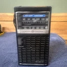 General Electric Model 7-2840B Vintage Emergency Survival Portable Radio. Fixed Price $15.00.