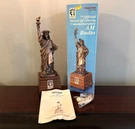 Vintage 1986 Radio Shack Statue Of Liberty Am Works Box Earbuds Tested. Fixed Price $59.99.
