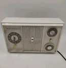 Vintage Motorola Solid State Am Clock Radio TC20EH Mid Century Modern White. Fixed Price $75.59.