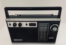 Vintage Sony Fm/am Radio Model NO.TFM-7250W. Fixed Price $43.99.
