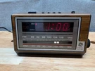 General Electric Vintage Clock Radio 7-4601A Tested! Works! Good Condition!. Fixed Price $14.00.