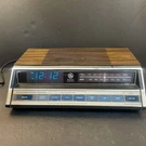 General Electric 7-4662B Am/fm Alarm Clock Radio Wood Grain Vintage Works. Fixed Price $49.99.