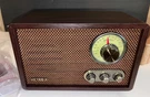 Victrola Willow VRS-2800 Brown Retro Wood Bluetooth Fm/am Radio Finish. Fixed Price $29.99.