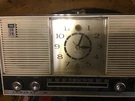 Vintage Admiral Dual Speaker Clock Radio Model YHC621 Japan Parts Only. Fixed Price $12.98.