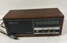 Vtg Magnavox Solid State Am Fm Radio 1R1705 Wood Good Condition. Fixed Price $39.00.