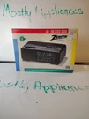 Vtg Zenith Z8000 Am/fm Cassette Clock Radio Green Led Battery Backup Movie Prop. Fixed Price $139.85.