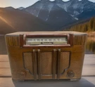 1946 Motorola Am Tube Radio 65X13A. Fixed Price $76.50.