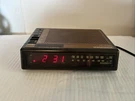Magnavox Clock Radio D-3620 Simulated Wood Grain Am/fm Slumber Mode Works. Fixed Price $29.99.