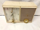 Vintage Zenith Tube Radio Gray Clock G515C With 5G06 Chassis Parts Or Repairs. Fixed Price $20.99.