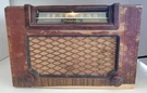 Vintage Motorola Aero-vane Model 65X13-A Radio Am Broadcast Receiver Works. Fixed Price $60.00.