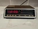 Vintage Model 7-4616A Dual Am/fm Alarm Clock Radio Fully Functional. Fixed Price $34.99.