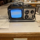 Vintage Sears Go Anywhere Solid State 564 Tv Radio Uhf Vhf Fm Works. Fixed Price $88.00.