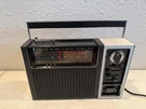 Vintage 1974 Zenith Five Band Ac-battery Portable Radio Model RF88Y Hlbn. Fixed Price $59.99.