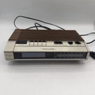 1980S Realistic Model 12-1561 Chromatic 253 Clock Fm/am Radio Alarm Tested Works. Fixed Price $28.50.