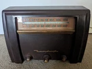 Vintage Bendix Am/fm Tabletop Bakelite Radio Model 75P6U. Fixed Price $69.00.