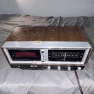 Zenith Solid-state Electronic Clock Radio Am/fm Tone Tuning Controls Z213310. Fixed Price $25.00.