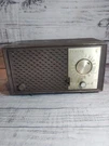 Vintage Zenith Table Radio Model L723 (picks Up Static Speaker Only Sounds Low). Fixed Price $39.99.
