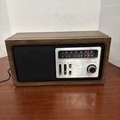 Vintage Zenith Am/fm Radio Model H422P Wood Grain Finish. Fixed Price $34.95.
