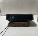 Vintage Toshiba RC-K1 Am Fm Band Alarm Clock Radio Lcd Display *works/read*. Fixed Price $29.99.
