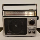 Vintage Realistic Radio Model 12-650A Am Fm Battery Case & Cord. Fixed Price $25.00.