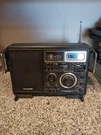 Panasonic 6BAND FM/LW/MW/SW1-3 Receiver ,model No RF-2900, Excellent.. Fixed Price $400.00.