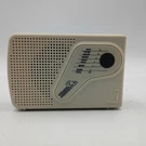 Vintage Soundtech Portable Am Handheld Radio Eb 13914 Works!. Fixed Price $7.25.