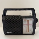 Vintage Realistic Radio Shack Model 12-711 Am Fm Portable Decor Tested. Fixed Price $18.17.