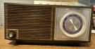 Vintage Realistic 12-679 Tabletop Am Radio Wood Veneer Works Tandy Shack. Fixed Price $25.00.