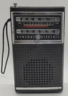 General Electric 7-2500C Fm Am Miniature Portable Transistor Radio Xclnt. Fixed Price $26.29.