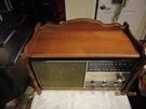 Vintage Rca Victor RHC48L Maple Wood Am/fm Tabletop Radio Early American Lighted. Fixed Price $39.99.