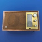 Vintage Realistic MTA-8 Radio Am Fm Model 12-689 Walnut Grained Veneer Works Mcm. Fixed Price $57.99.