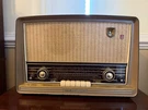Norelco Phillips Bakelite BX548A 1956. Vintage Radio.. Working Very Well.. Fixed Price $200.00.