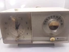 Vintage General Electric Am Clock Radio Model C-506D Beige Gm Read Mid Century. Fixed Price $79.95.