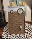 1959 Zenith Royal Transistor Radio Model R275J Serial NO.Z991208 Tested Work. Fixed Price $75.00.