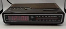 Vintage 7-4612A Digital Clock Radio Am/fm Alarm Snooze Woodgrain Tested Works. Fixed Price $24.99.
