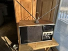 Vintage Panasonic Amfm Radio RE-7500. Looks & Sounds Great. Dial Light Out. Fixed Price $35.00.