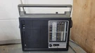 Vintage "instant Weather Radio Model 7-2963A Works!. Fixed Price $25.00.