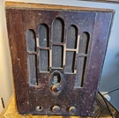 Arvin Vintage Antique Wood Tabletop Am Tube Radio - Parts Or Repair. Fixed Price $40.00.