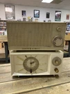 Westinghouse H816L5 Vintage 1950S Tube Am Clock & Zenith 2-2960 Both Work. Fixed Price $80.00.
