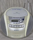 Sony CFD-E90 Boombox Cd Radio Cassette-corder Portable White Read Description. Fixed Price $49.95.