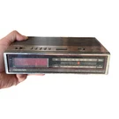 Vintage Soundesign Am Fm Electronic Clock Radio 3636(A) Alarm Wood Grain Hn Read. Fixed Price $12.00.