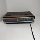 Vintage General Electric 7-4625C Digital Alarm Clock Radio Am/fm Walnut Grain. Fixed Price $28.49.