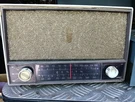 Vintage 1959 Zenith C724G The Super Caroline Am/fm Tube Radio Parts Untested. Fixed Price $20.00.
